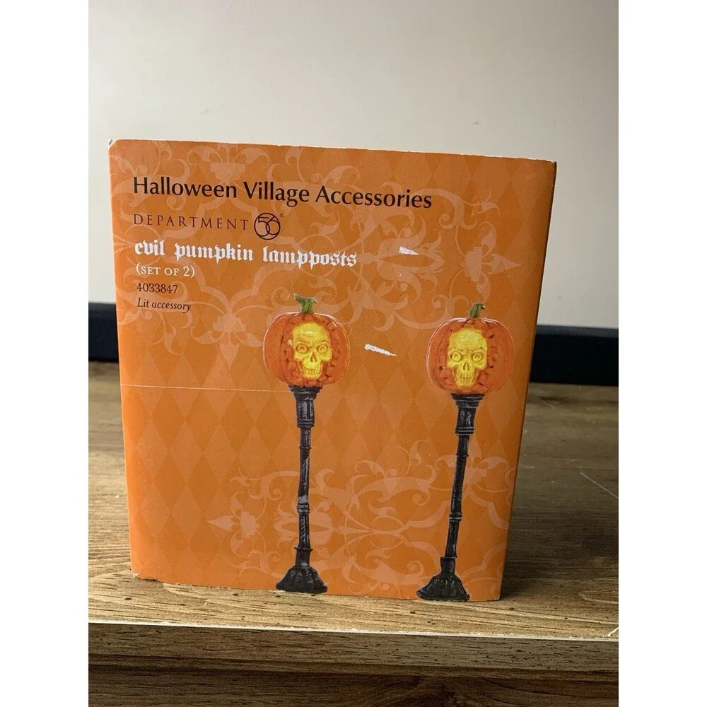 Dept. 56 Halloween Evil Pumpkin Lampposts Set Of 2 Village Accessories 4033847